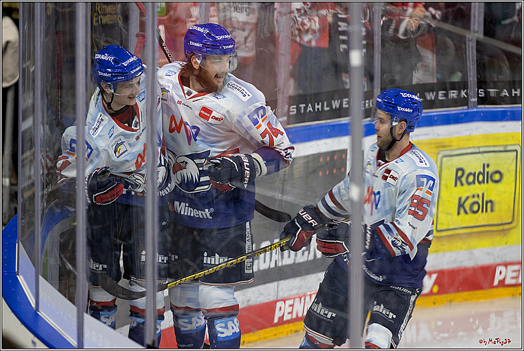 PENNY DEL - Viertelfinale;  Koelner Haie - Adler Mannheim; Koeln, 17.03.2023